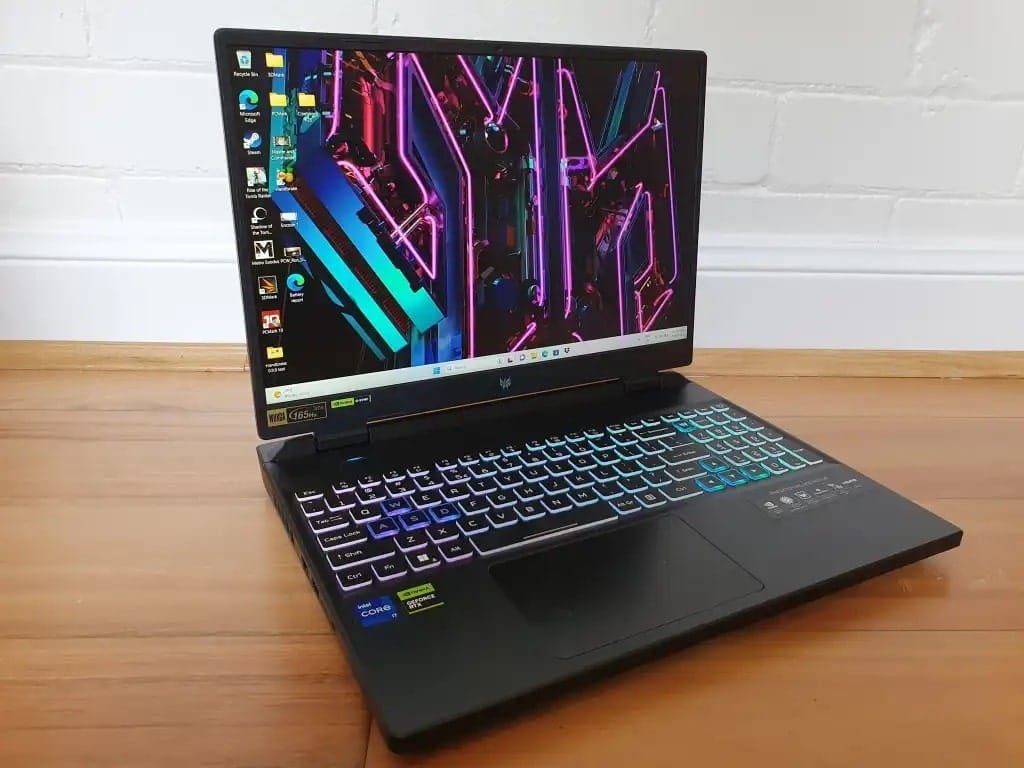 Predator Helios Neo 16