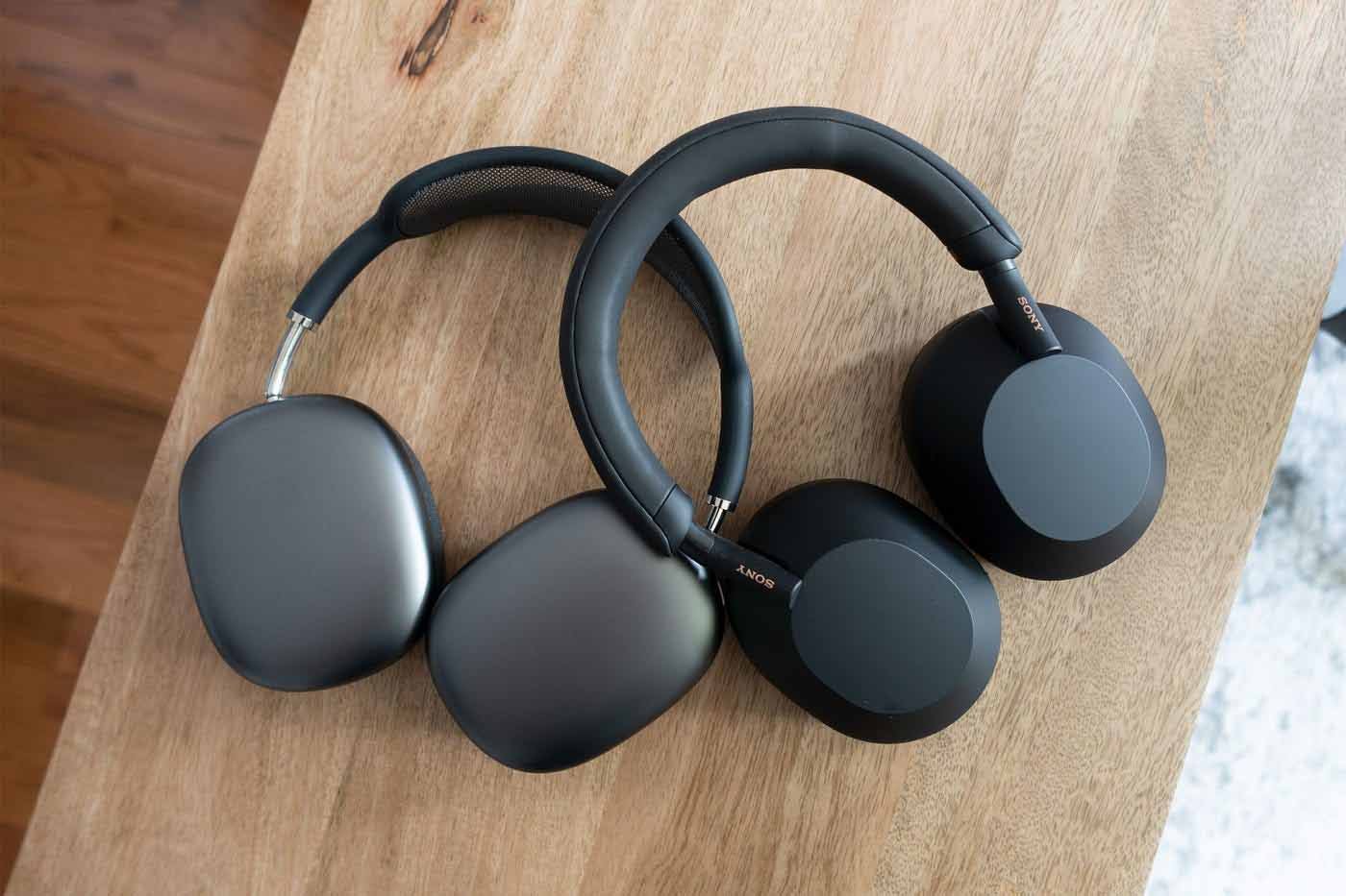 Sony WH-1000XM5 VS AirPods Max image