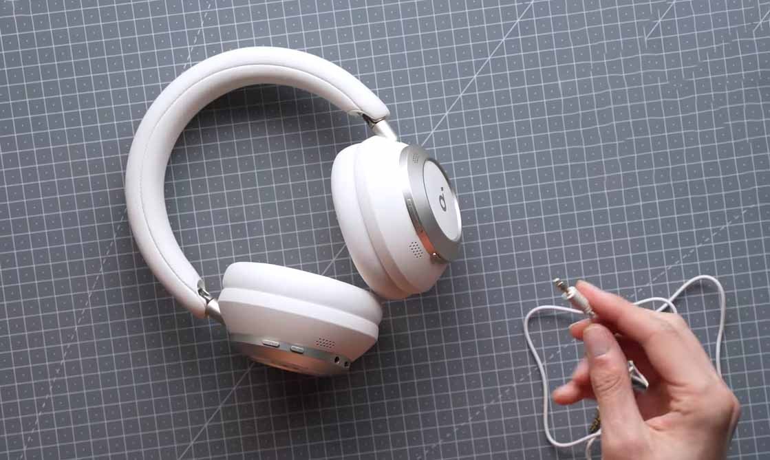 Soundcore Space One Pro