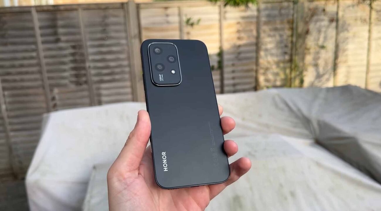 Honor 200 Lite vs Samsung Galaxy A17